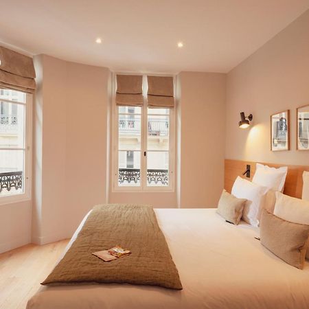Tinah Paris, Champs Elysees Ngoại thất bức ảnh